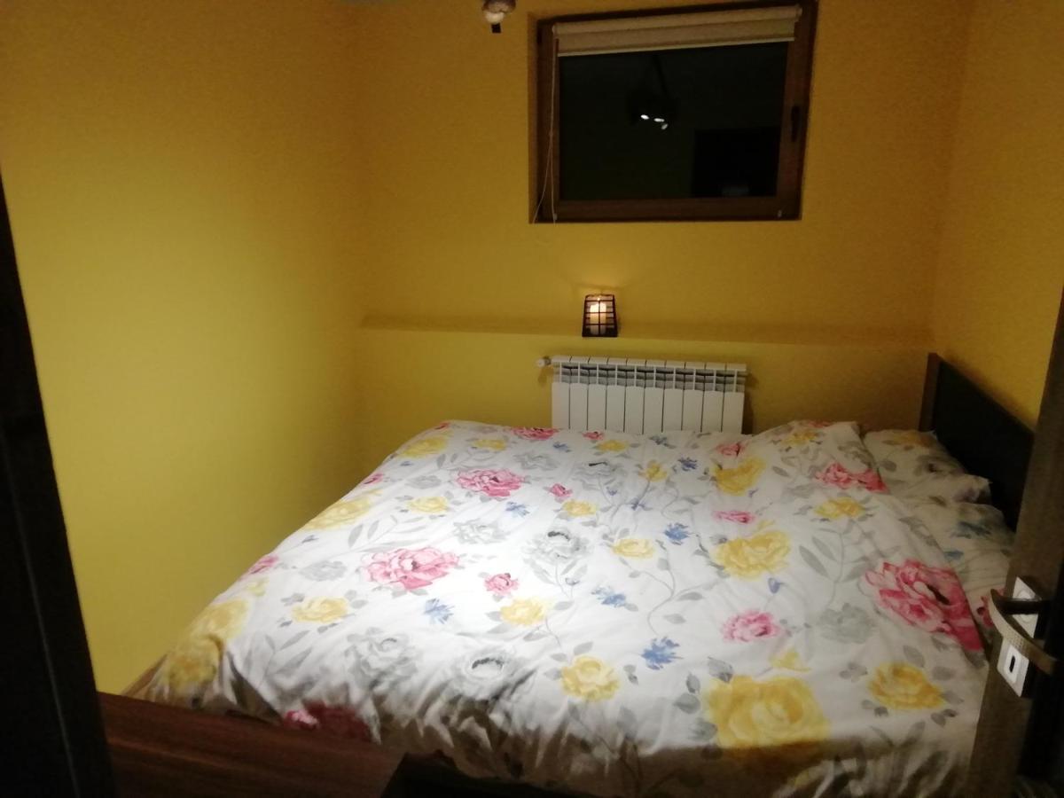 Rzeczne Zacisze Hotel Ustrzyki Dolne Ngoại thất bức ảnh